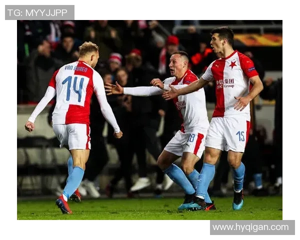 布拉格斯拉维亚与巴萨上半场精彩对决分析与战术解析